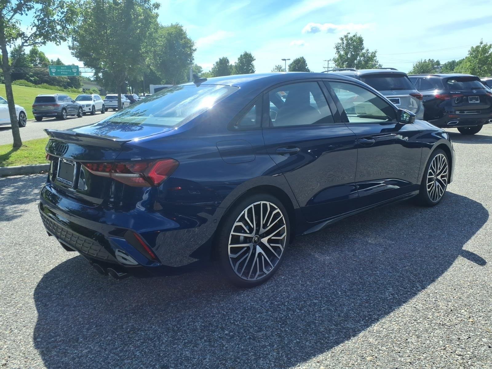 New 2026 Navarra Blue Metallic Audi PREM image 6