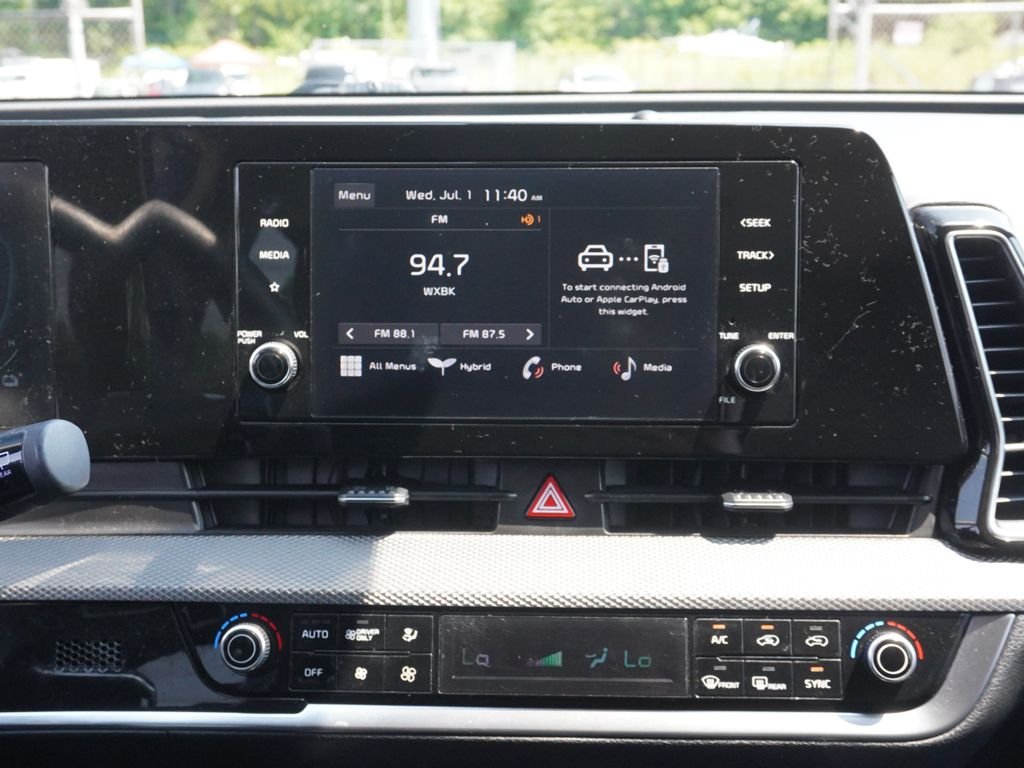 Used 2023 White Kia LX image 39
