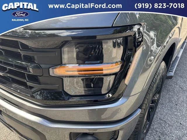 Used 2024 Gray Ford XLT image 11