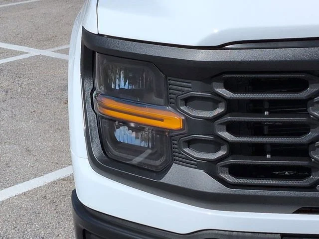 New 2026 Oxford White Ford XL image 10