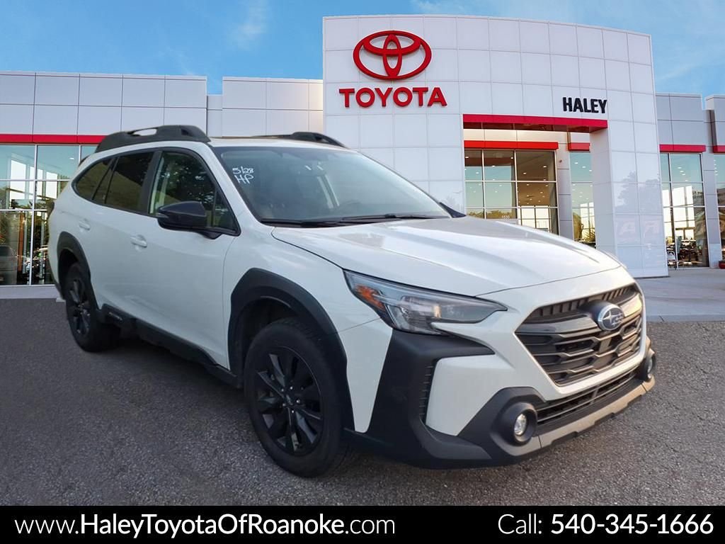 2025 Subaru Outback Onyx Edition's photo