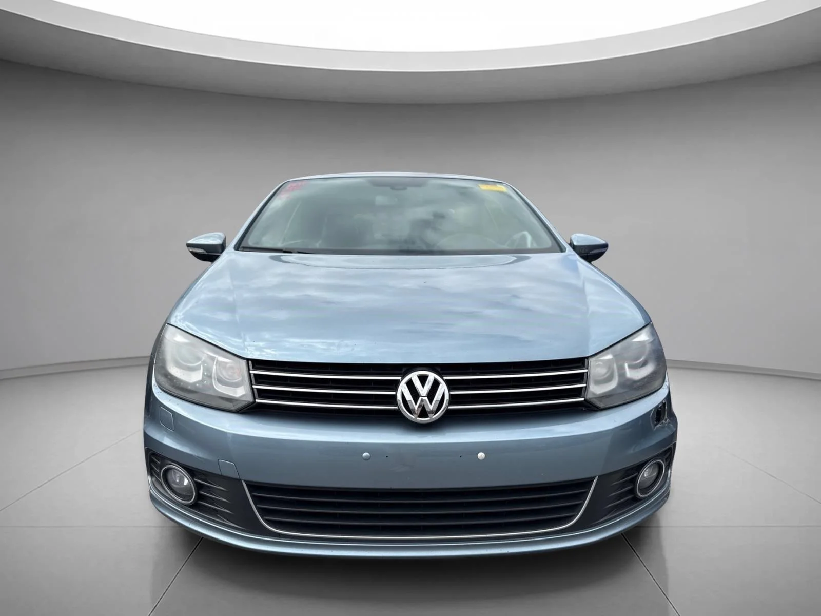 Used 2012 Horizon Blue Metallic Volkswagen Executive image 25