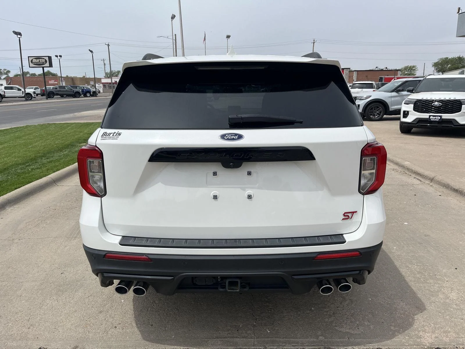 Used 2023 Star White Ford ST image 9