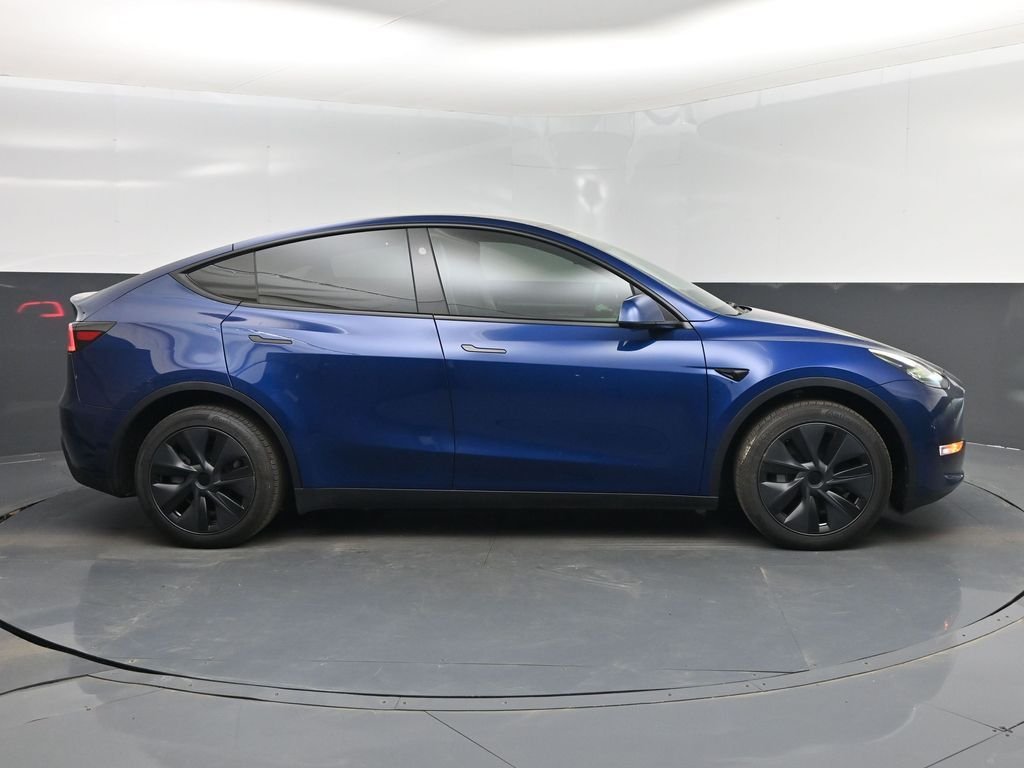 Used 2025 Tesla Model Y Long Range with VIN 7SAYGDEE8SA347672 for sale in Gastonia, NC