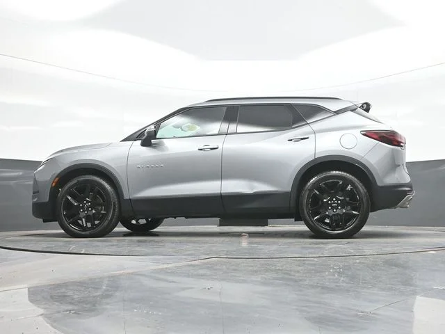 Used 2024 Gray Chevrolet LT image 20