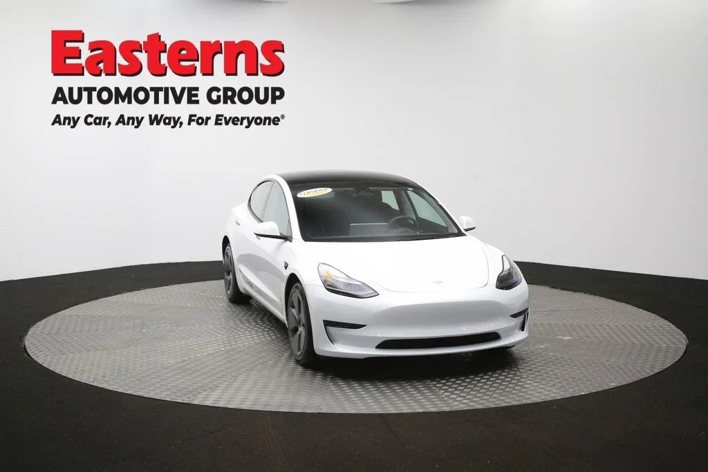 Used 2023 White Tesla Base image 46