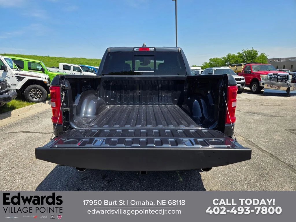 New 2026 Blue Ram Laramie image 29