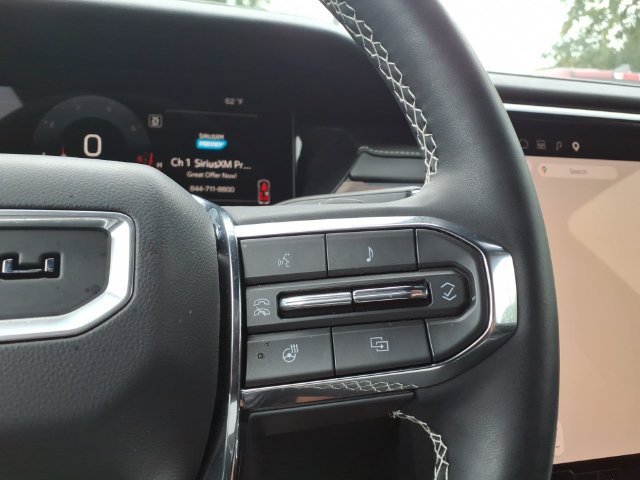 Used 2025 Black GMC Denali image 22