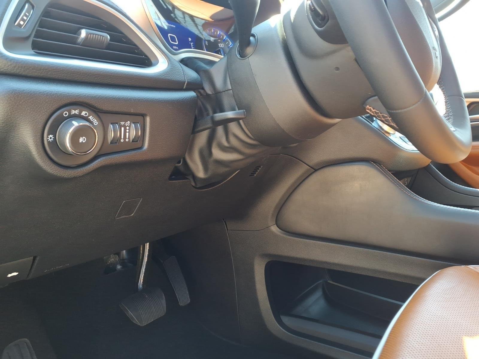 2024 Chrysler Pacifica Pinnacle - Photo 17
