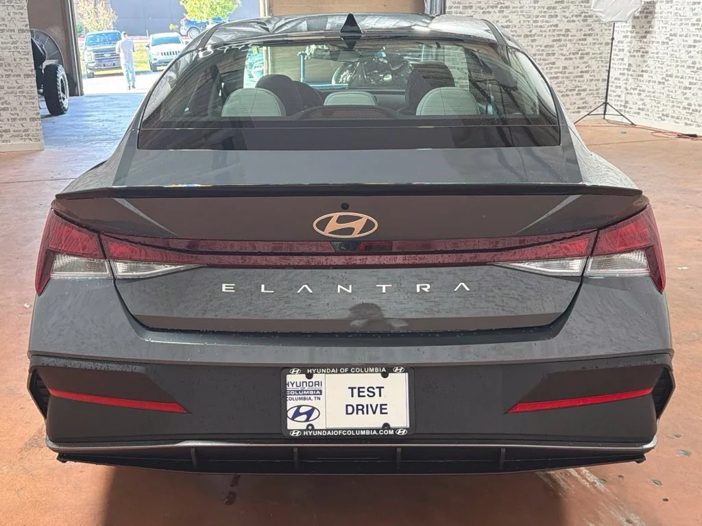 New 2026 Amazon Gray Hyundai SEL Sport Plus image 6