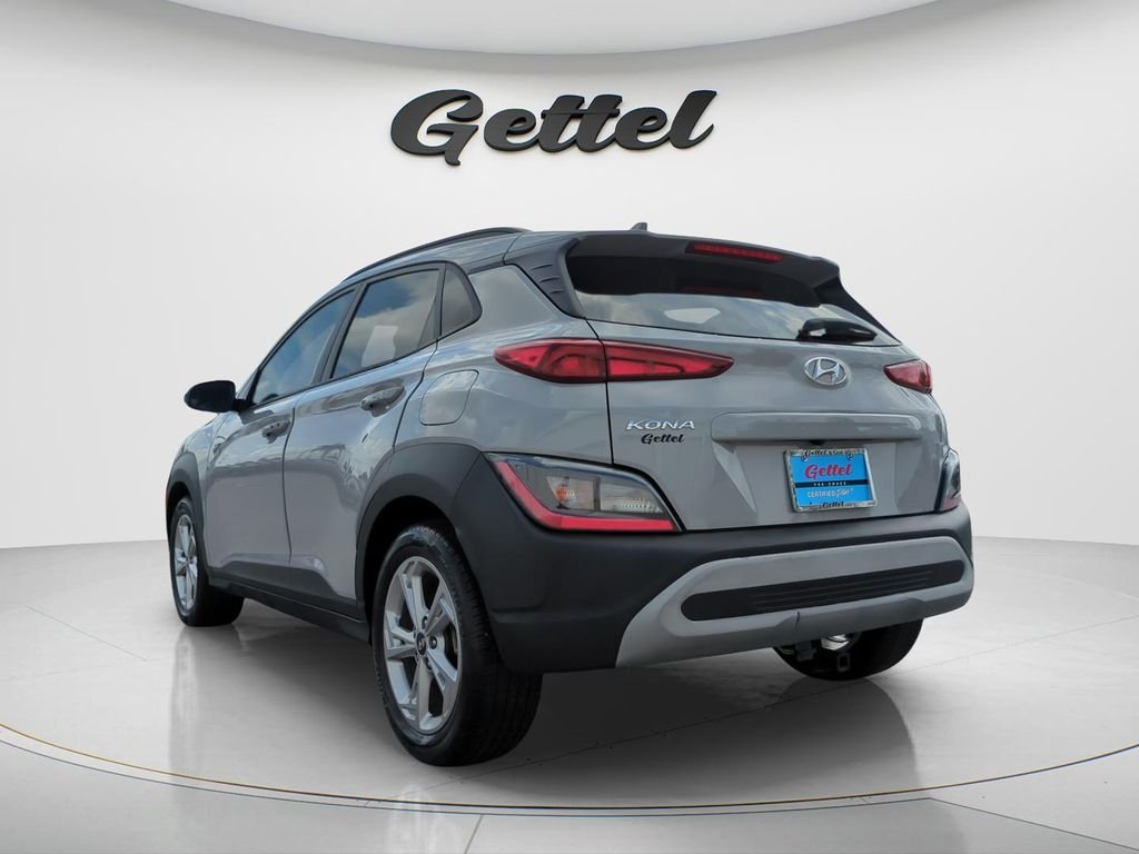 Used 2023 Silver Hyundai SEL image 7