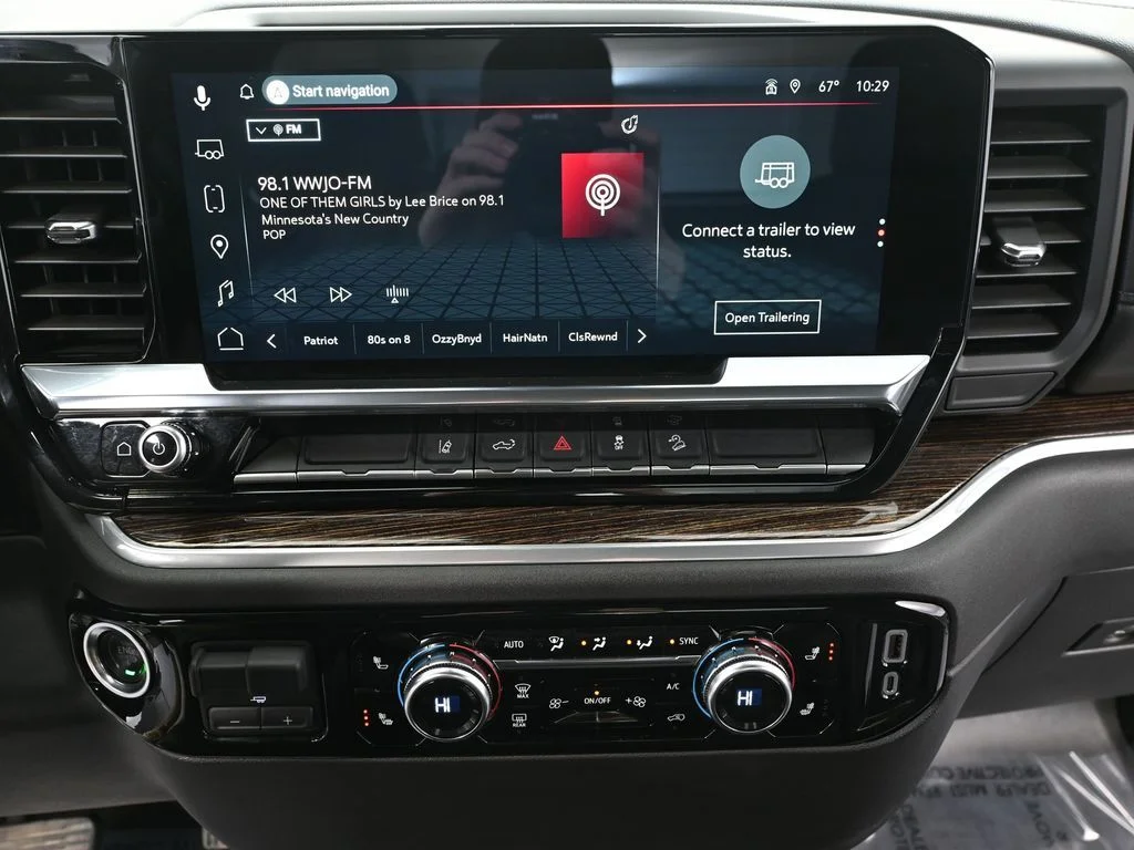 2025 GMC Sierra 3500HD SLE - Photo 35