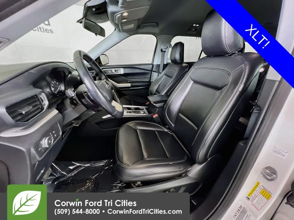 Used 2020 Silver Ford XLT image 25