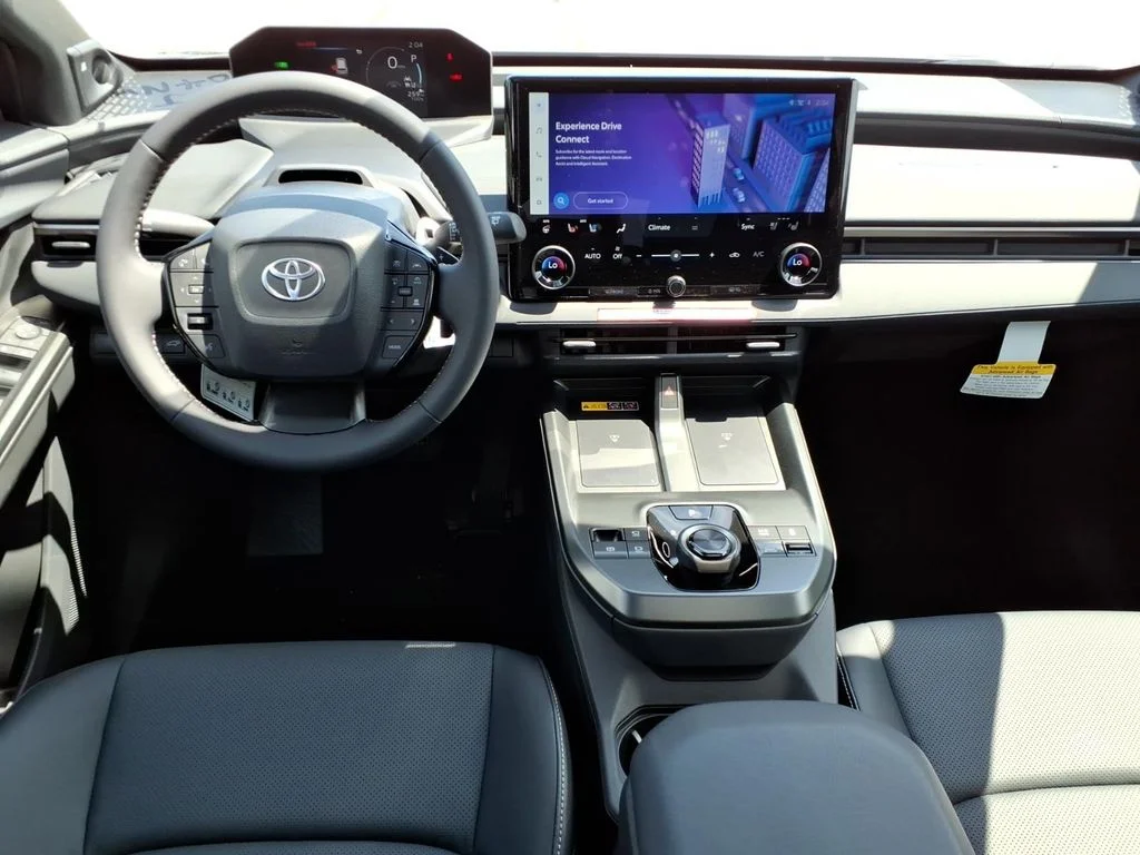 2026 Toyota bZ Woodland Woodland Premium - Photo 16