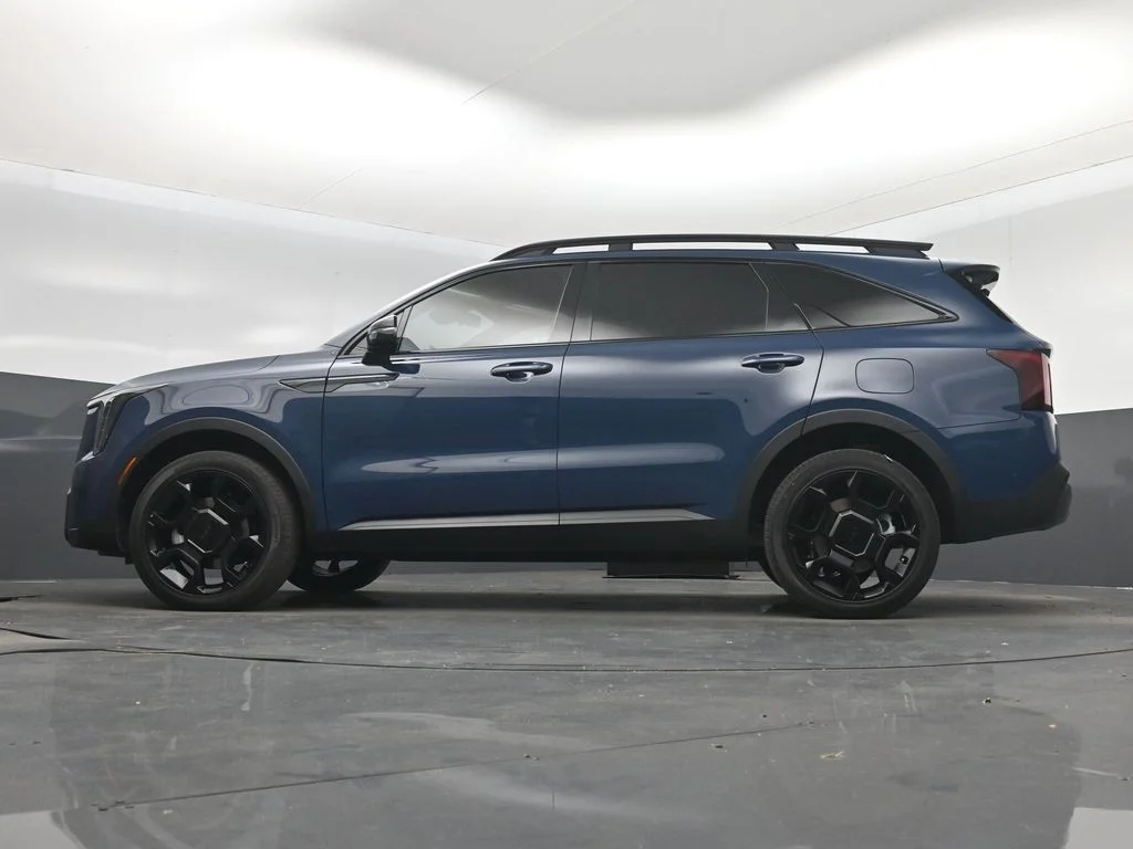 Certified Used 2025 Black Kia X-Line SX Prestige image 15