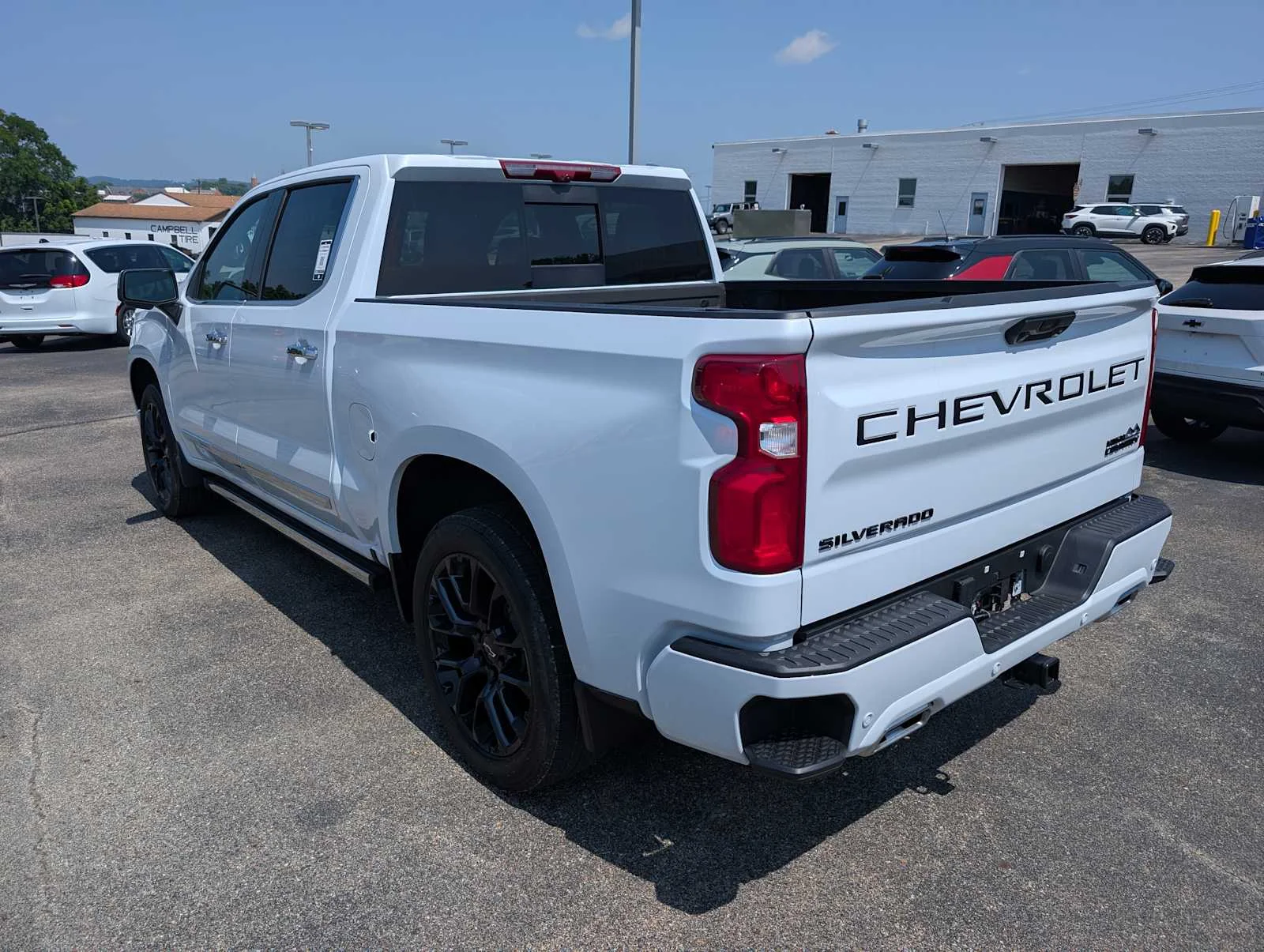 2026 Chevrolet Silverado 1500 High Country - Photo 8