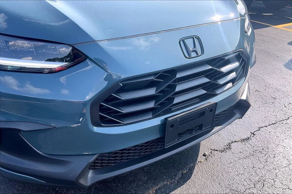 Used 2024 Beige Honda Sport image 30
