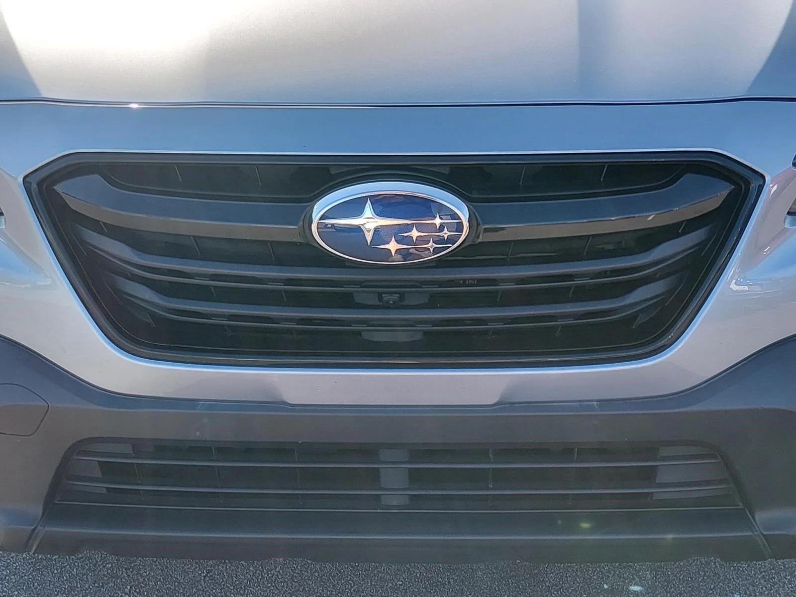 Used 2022 Ice Silver Metallic Subaru Onyx Edition XT image 9