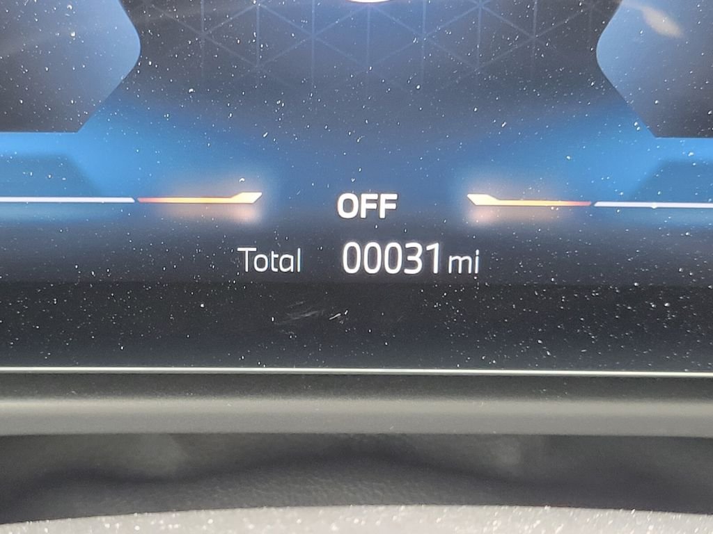 2025 BMW 3 Series 330i - Photo 31