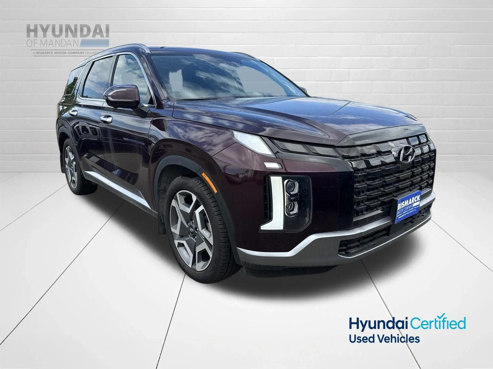 Used 2023 Red Hyundai Limited image 2