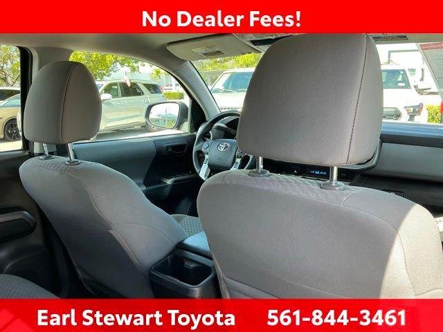 Certified Used 2023 MAGNETIC GRAY MET. Toyota  image 27