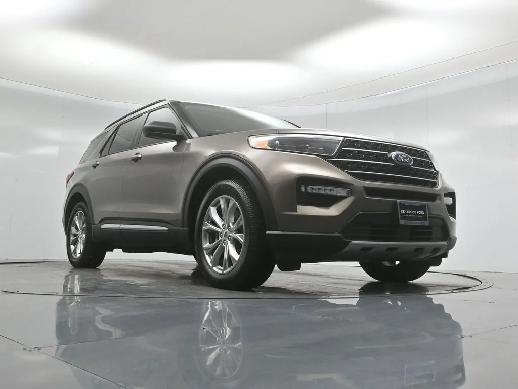 Used 2021 Gray Ford XLT image 45