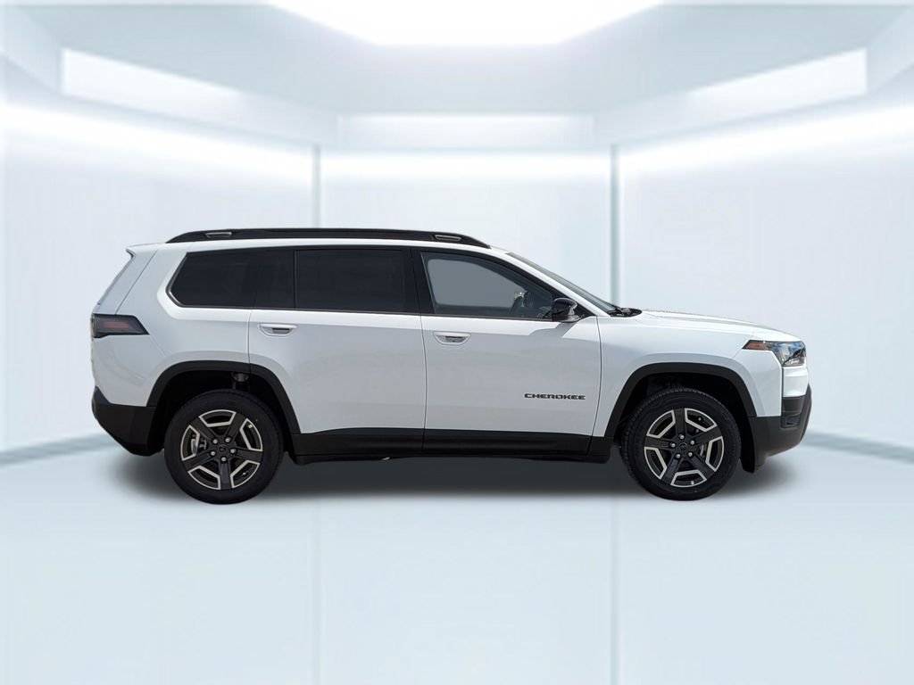 New 2026 Bright White Clear-Coat Exterior Paint Jeep Laredo image 8