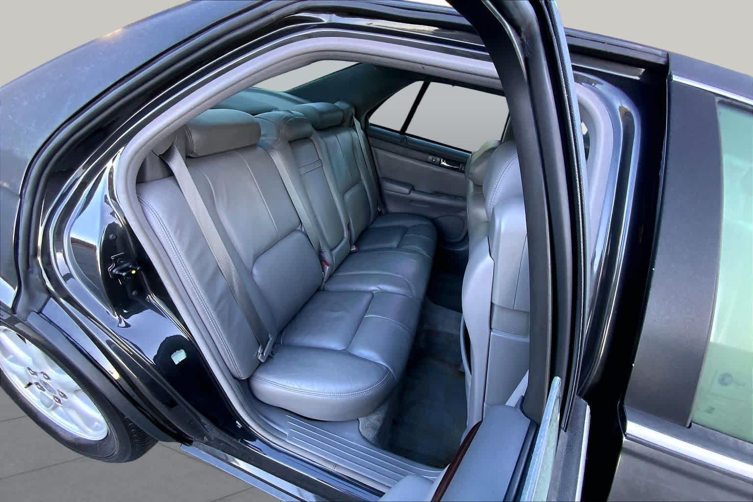Used 2002 BLACK Cadillac Luxury SLS image 15