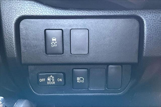 Certified Used 2022 MIDNIGHT BLACK METAL Toyota  image 36