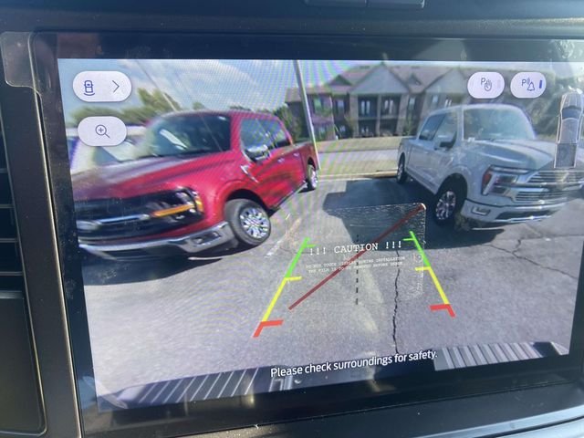 New 2026 Ruby Red Metallic Tinted Clearcoat Ford XLT image 16