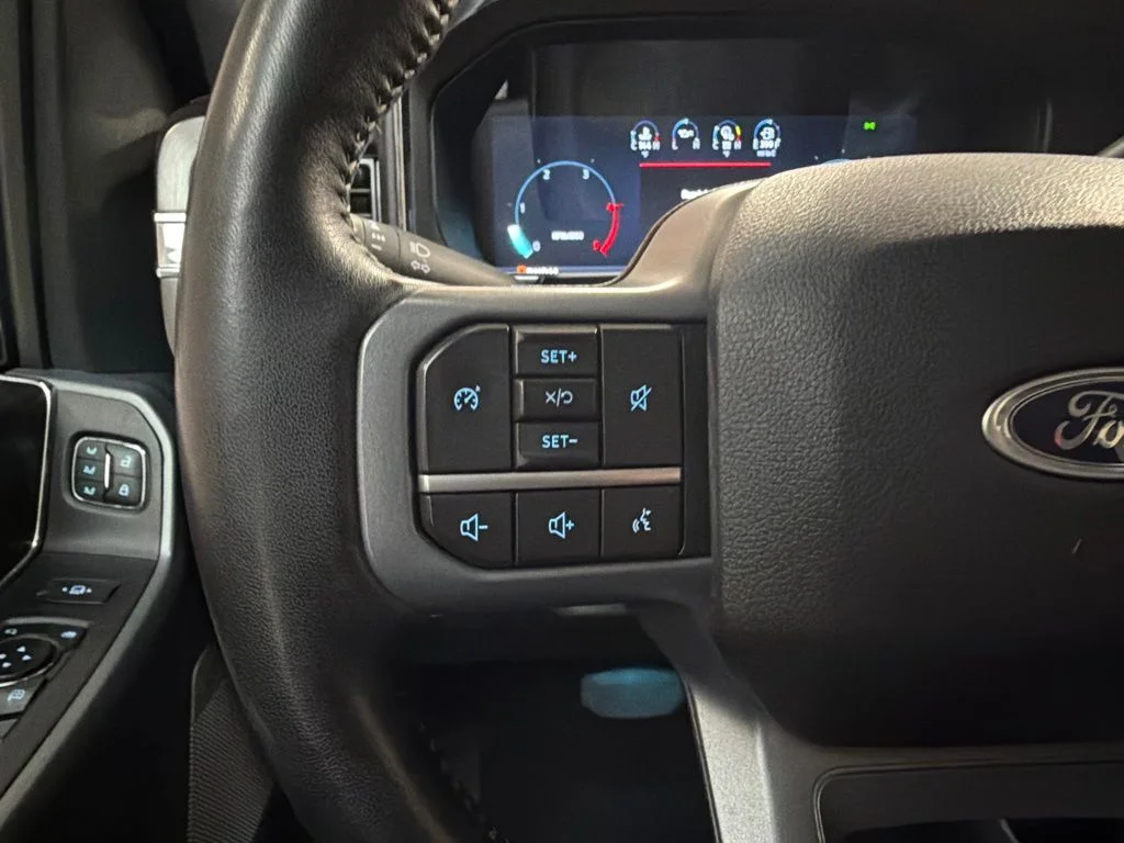 Used 2024 White Ford Lariat image 17