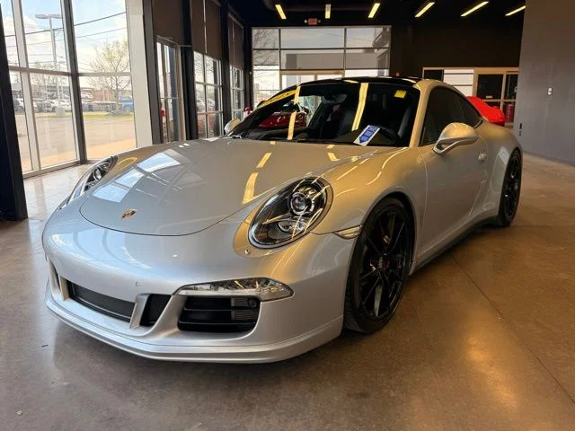 2015 Porsche 911 Carrera 4S Coupe's photo