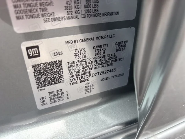 New 2026 Sterling Metallic GMC SLT image 32