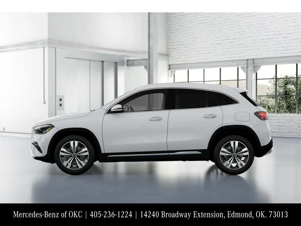 Used 2026 Polar White Mercedes-Benz GLA 250 image 34