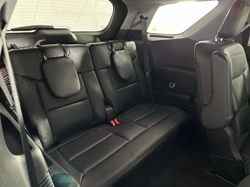 Used 2024 Black Metallic Ford XLT image 32
