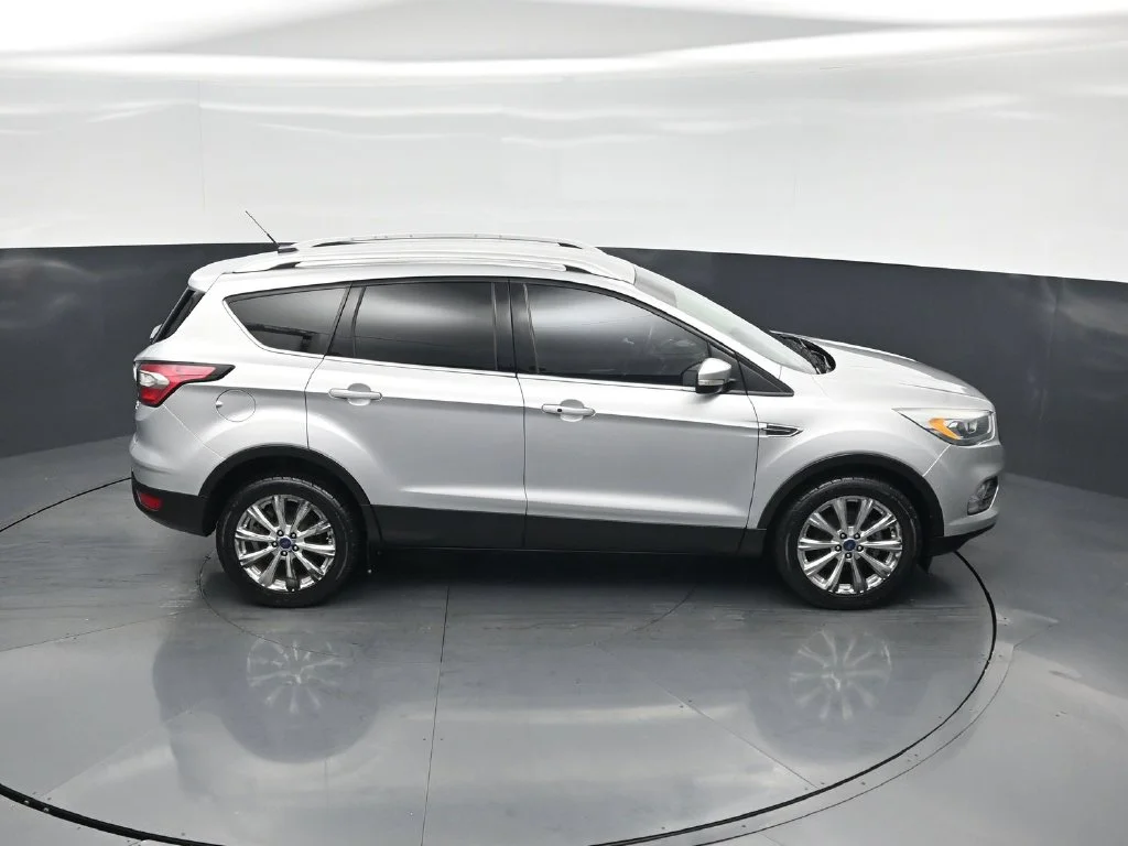 Used 2017 Silver Ford Titanium image 37