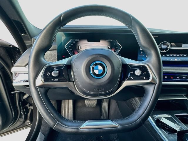 Certified Used 2024 Gray BMW xDrive60 image 11