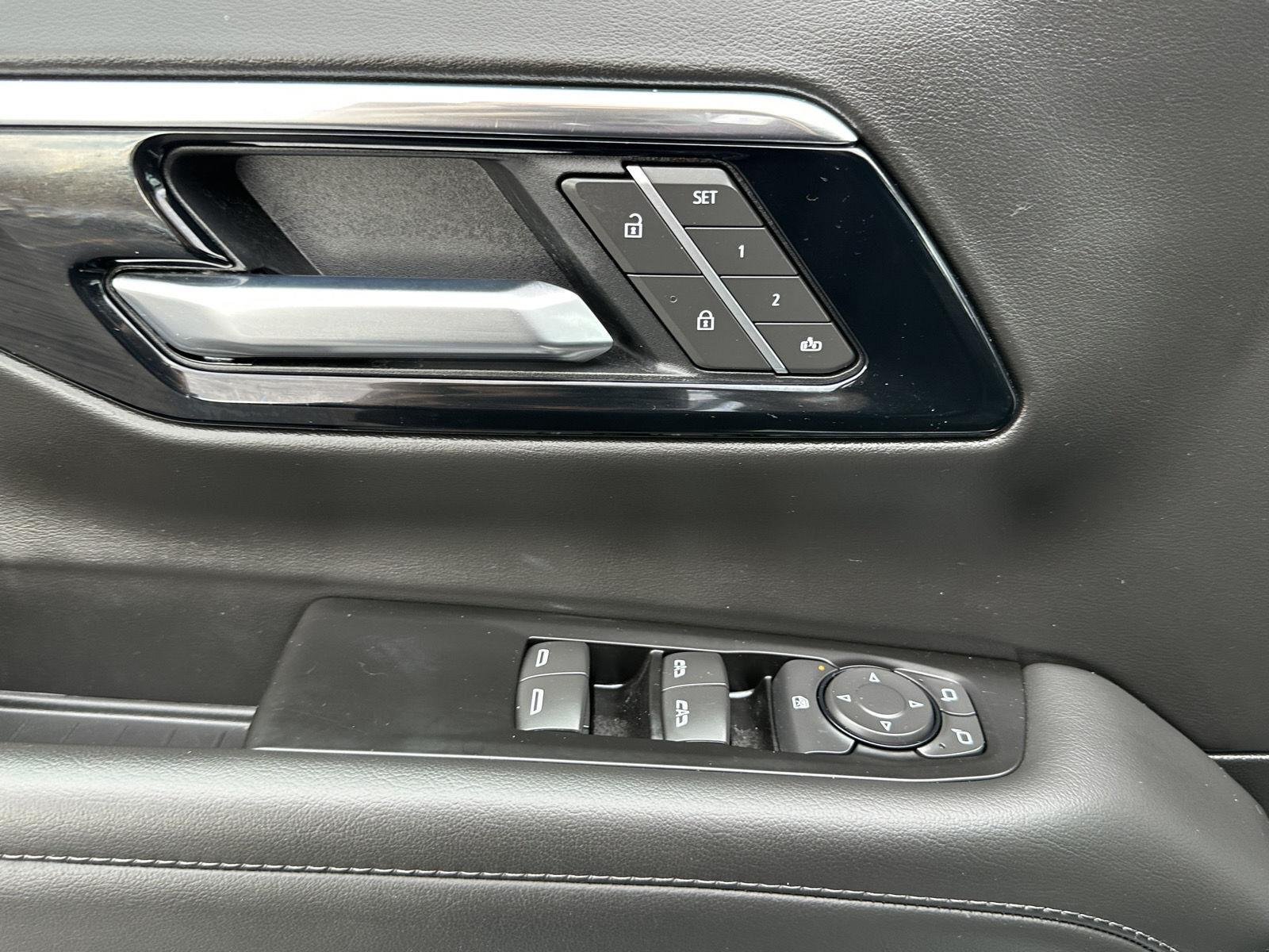 2026 Chevrolet Suburban Z71 - Photo 29