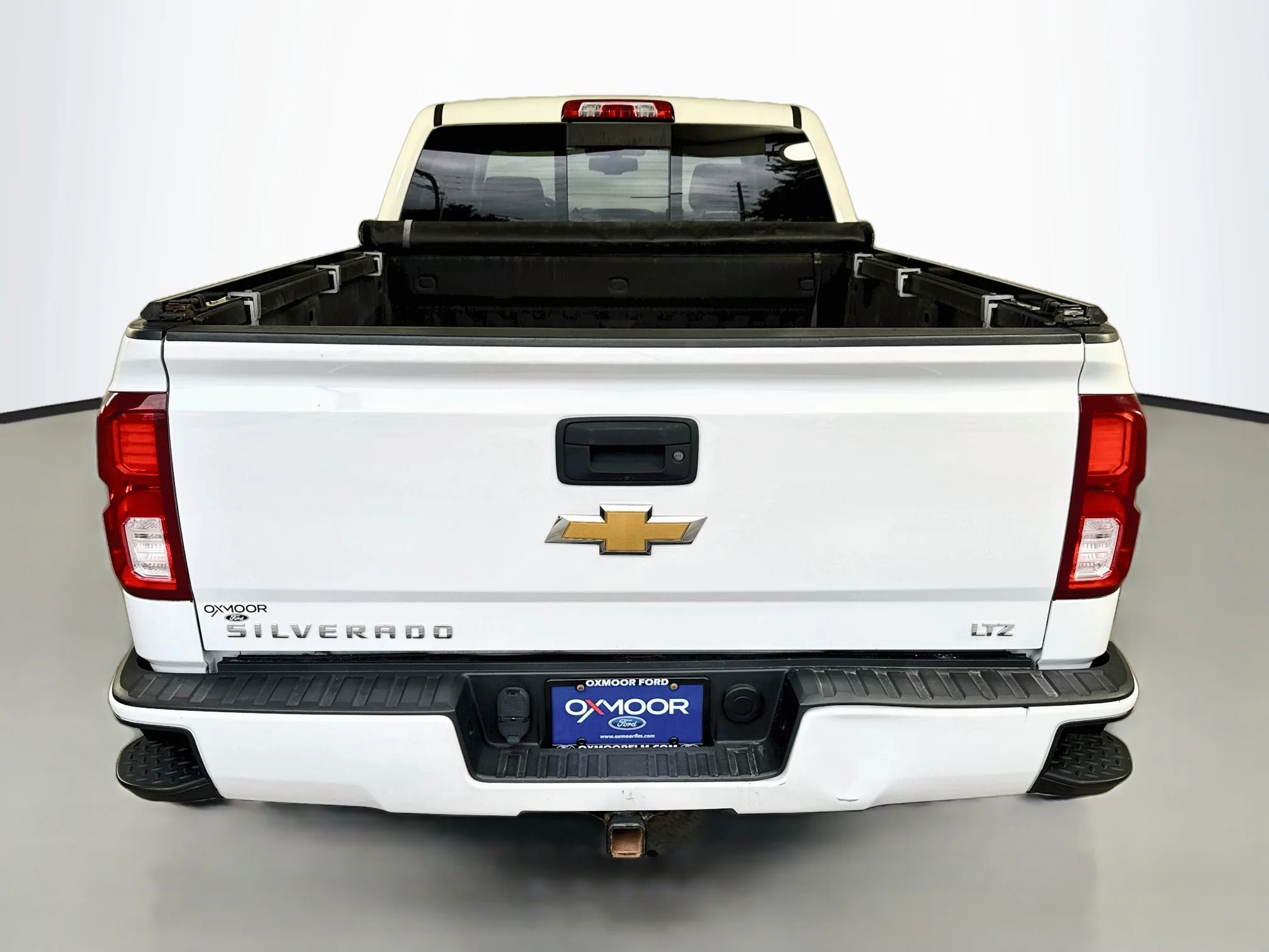 Used 2017 Summit White Chevrolet LTZ image 6