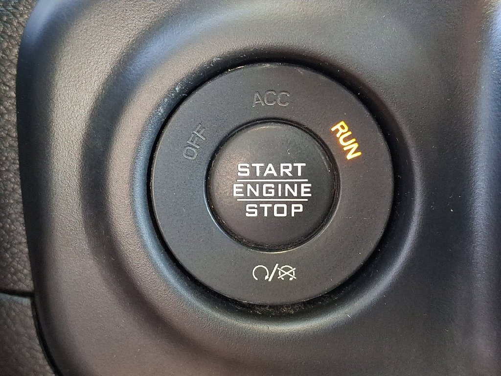 Used 2020 Black Jeep Unlimited Sahara High Altitude image 23