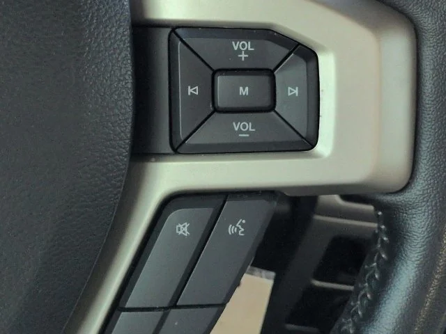 Used 2022 Blue Ford Lariat image 25