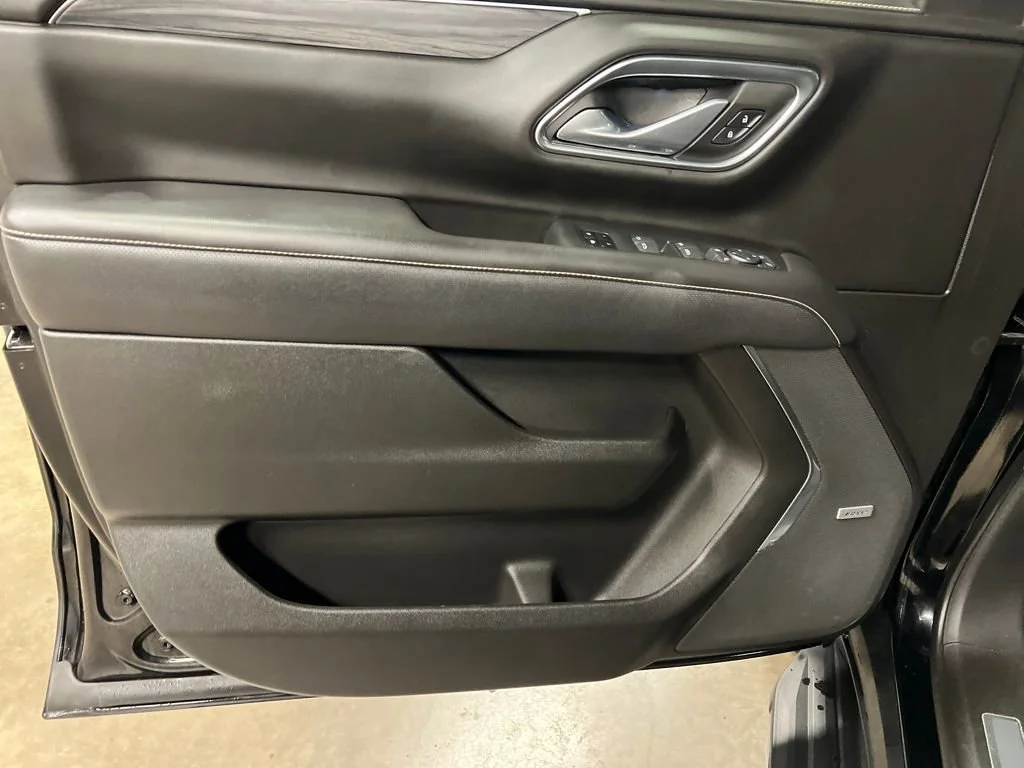 2021 GMC Yukon SLT - Photo 16