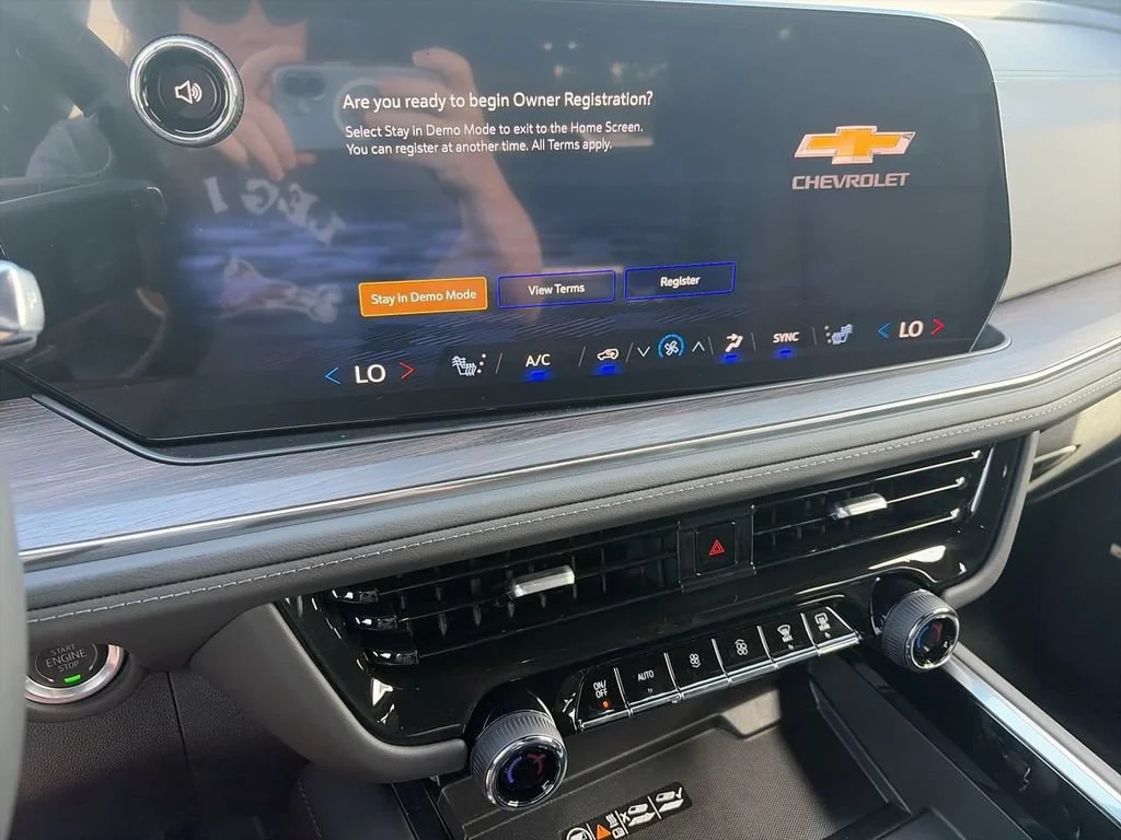 2026 Chevrolet Suburban Z71 - Photo 20