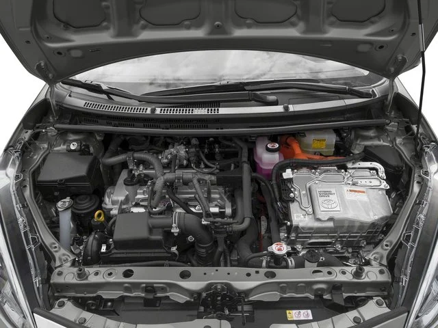 Used 2018 Magnetic Gray Metallic Toyota Two image 13