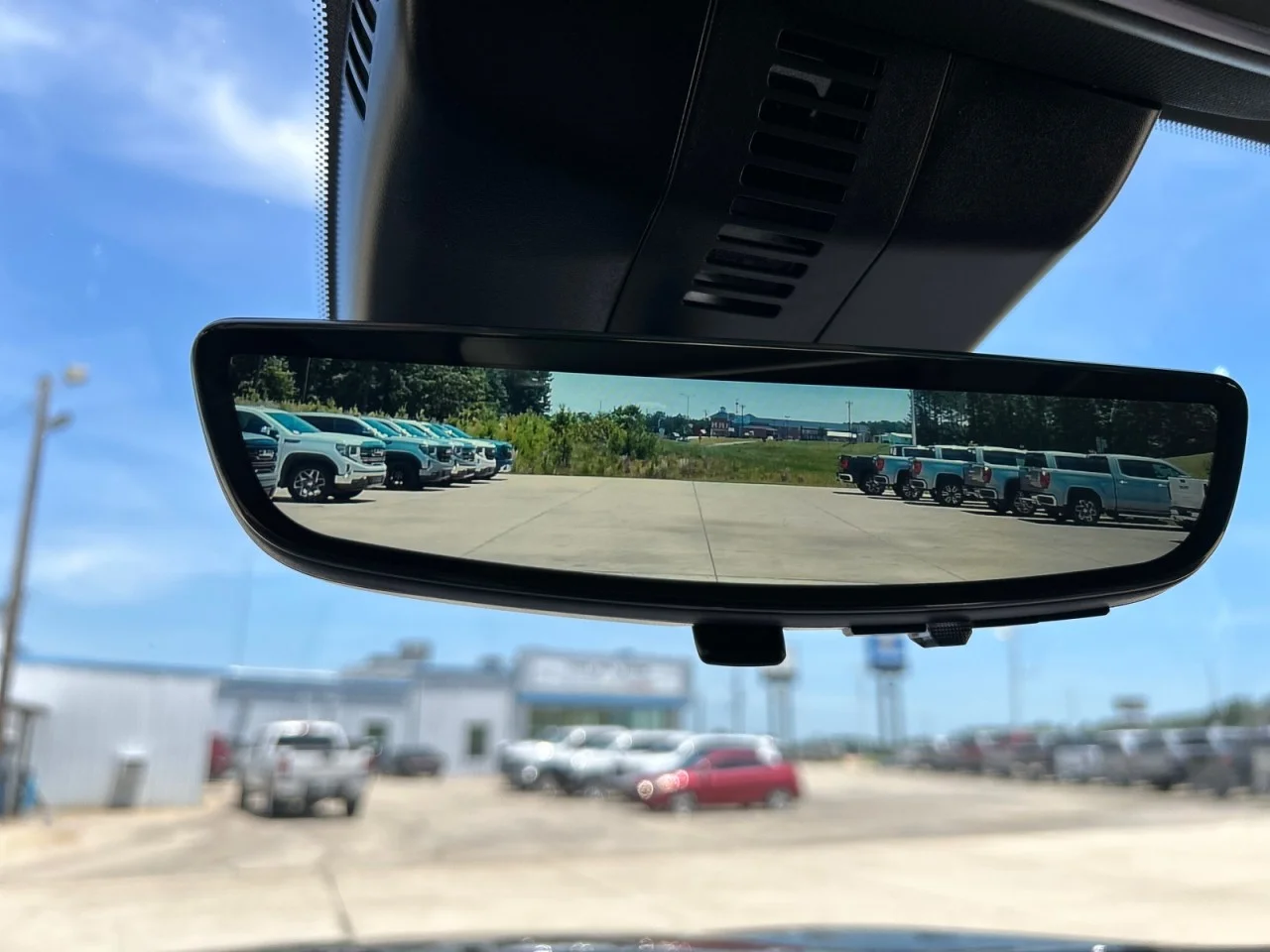 New 2026 Mosaic Black Metallic Chevrolet RS image 14