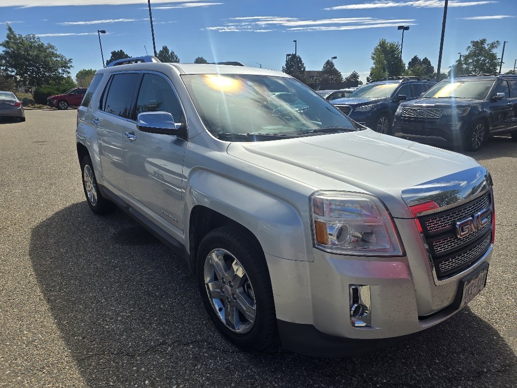 Used 2013 Quicksilver Metallic GMC SLT image 7