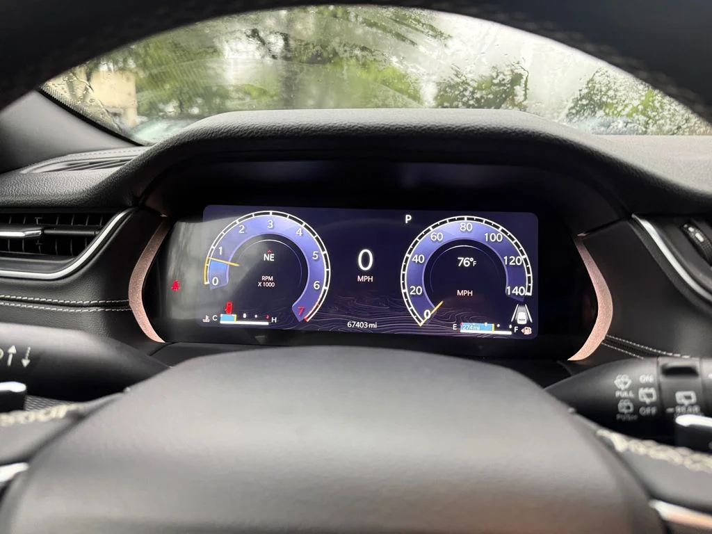 Used 2024 Gray Jeep Altitude image 14