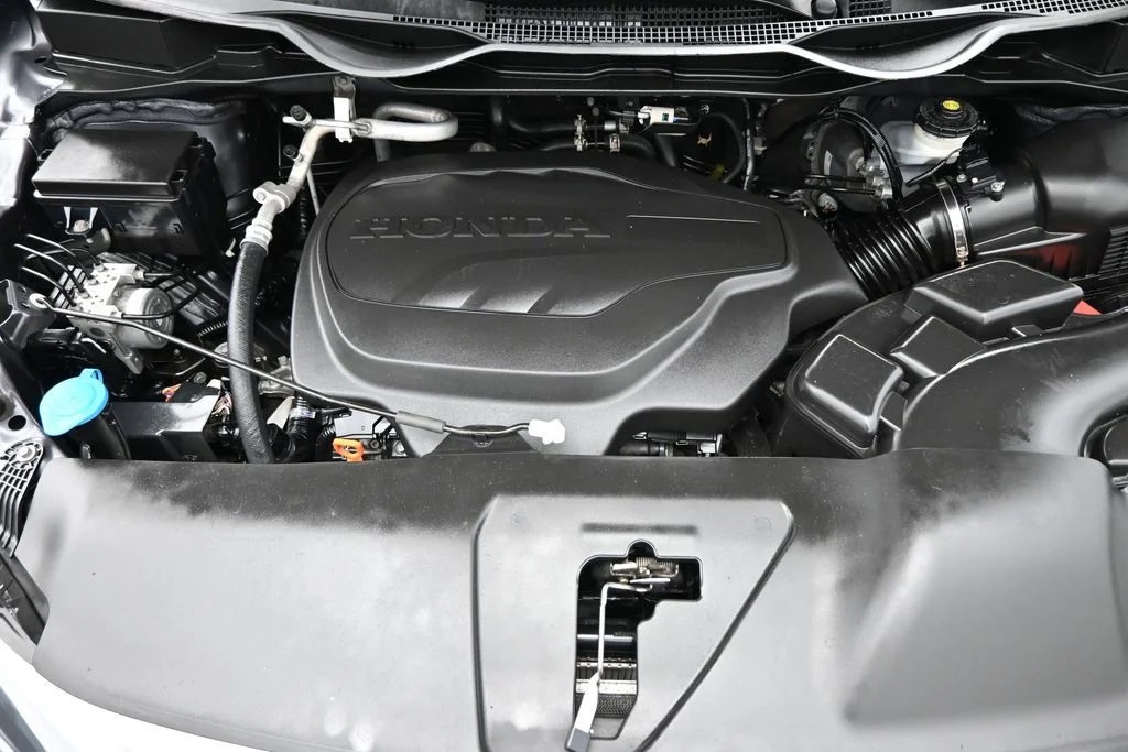Used 2023  Honda EX-L image 30