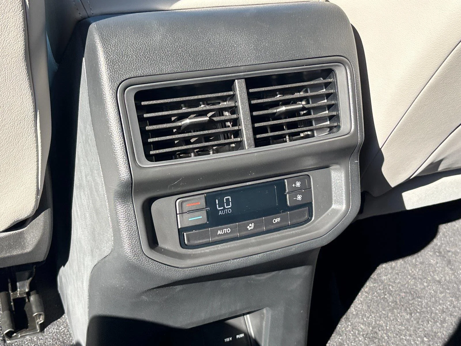 New 2027 Pure Gray Volkswagen SE w/Technology image 32