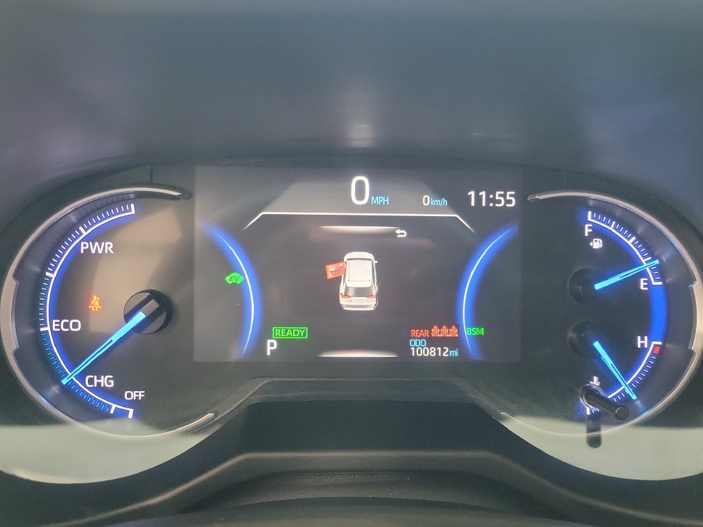 Used 2019 White Toyota Limited image 28